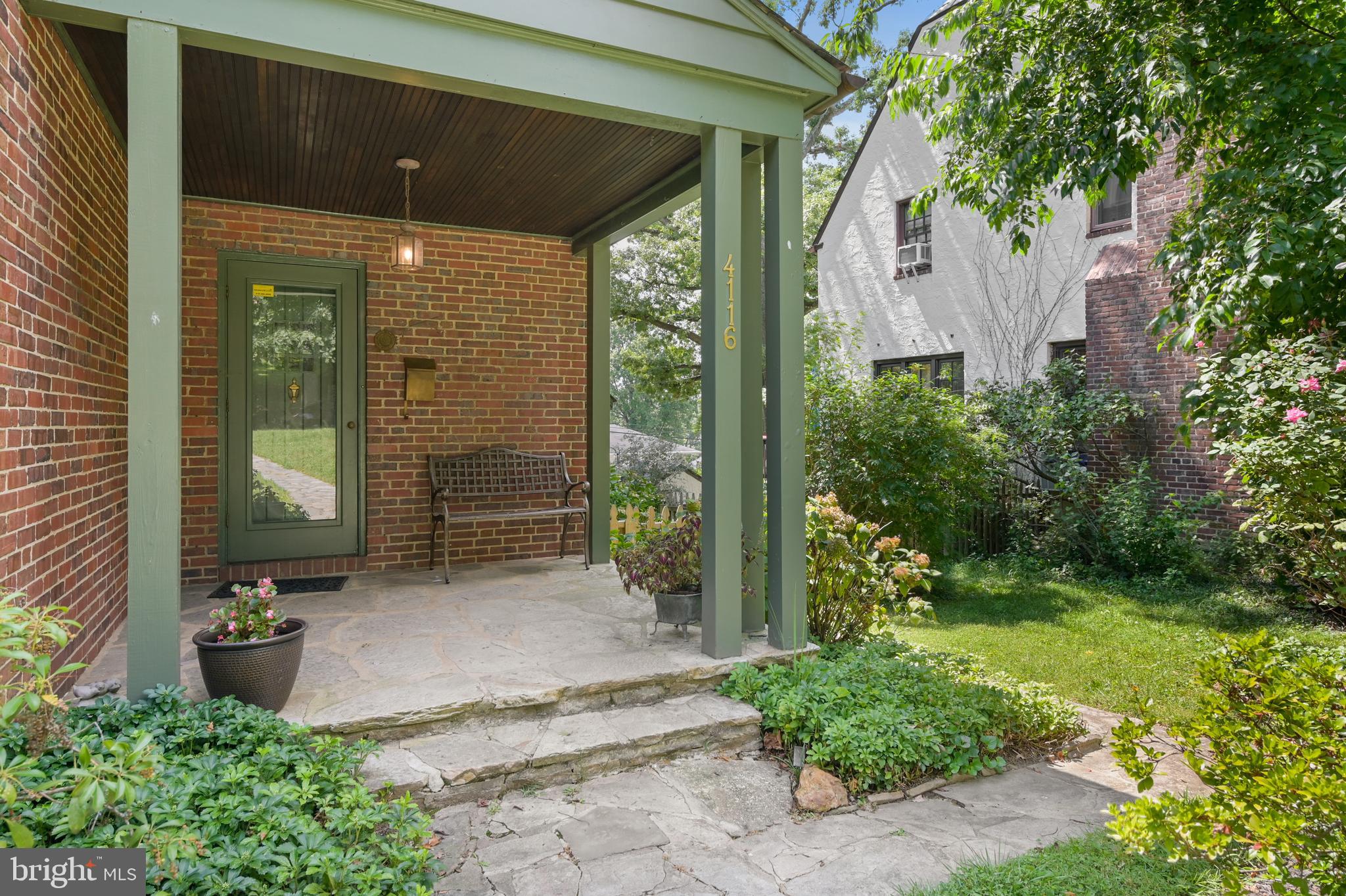 ORIGINAL NORTHWOOD - Residential