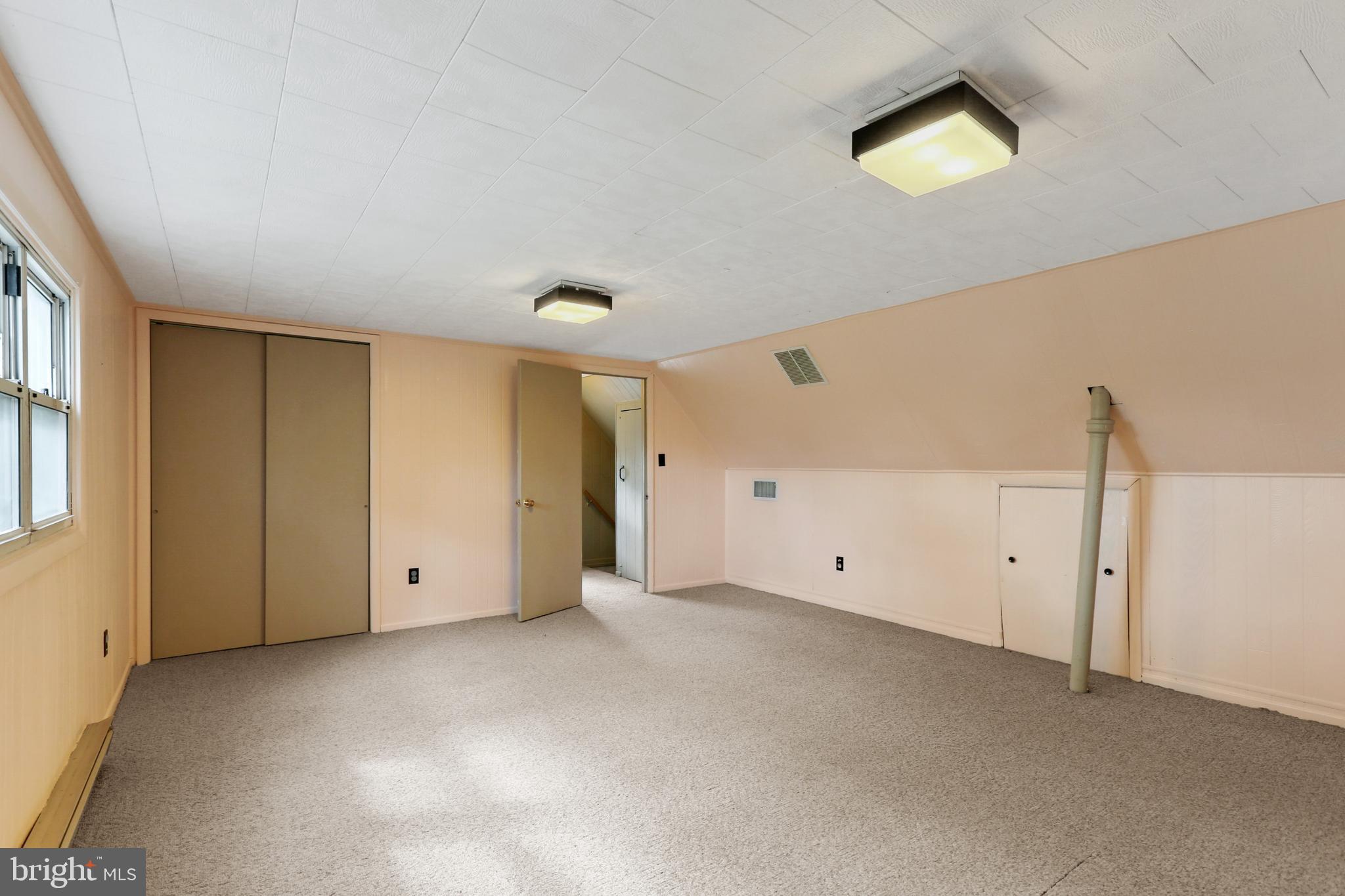 ORIGINAL NORTHWOOD - Residential