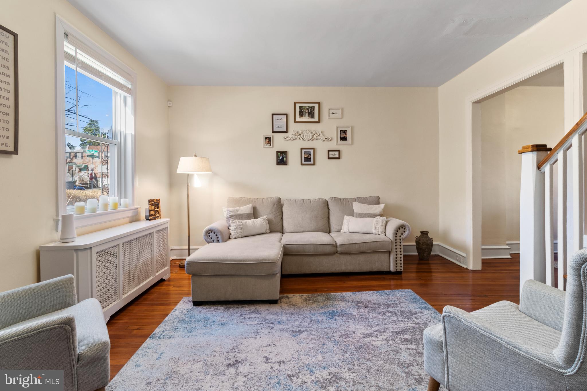 CHESTNUT HILL - Residential