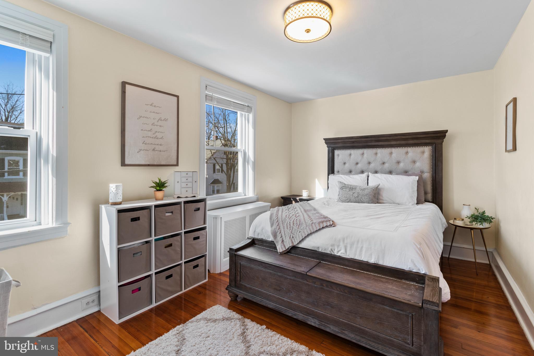 CHESTNUT HILL - Residential