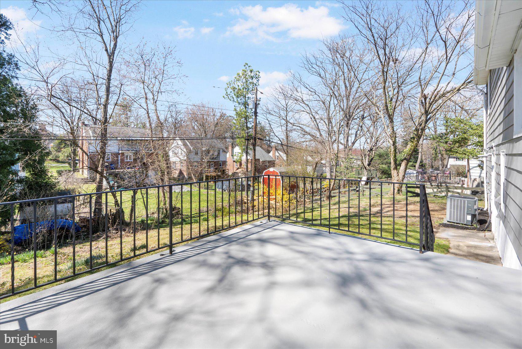 SUMMIT VILLAGE - Residential