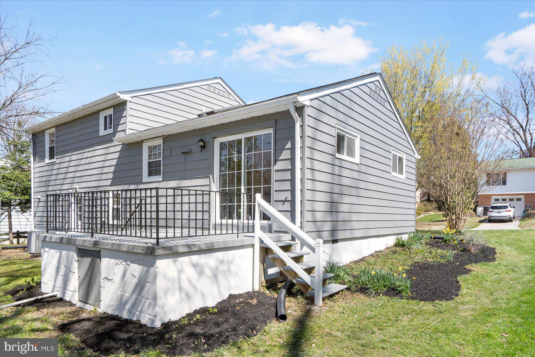 SUMMIT VILLAGE - Residential