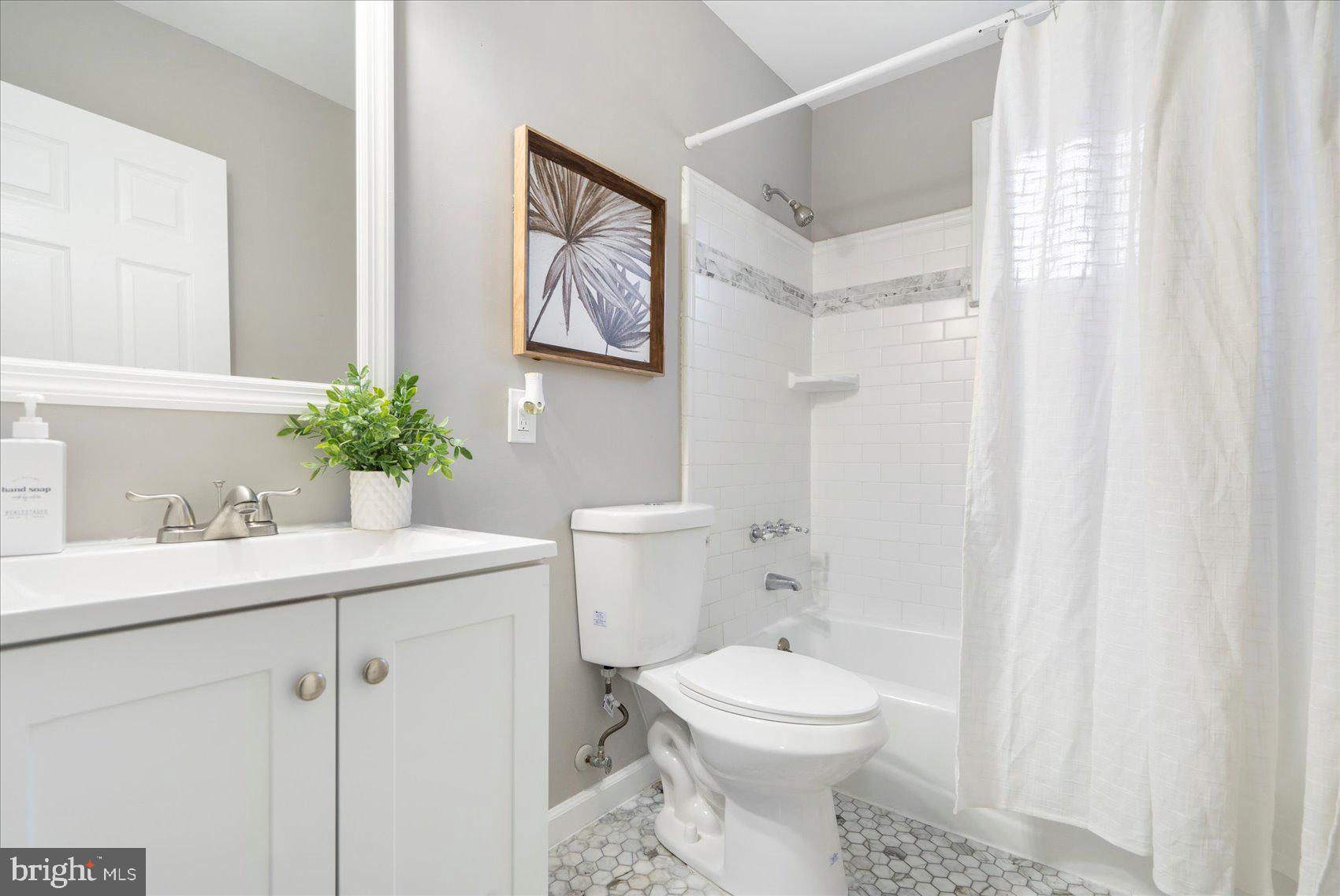 SUMMIT VILLAGE - Residential