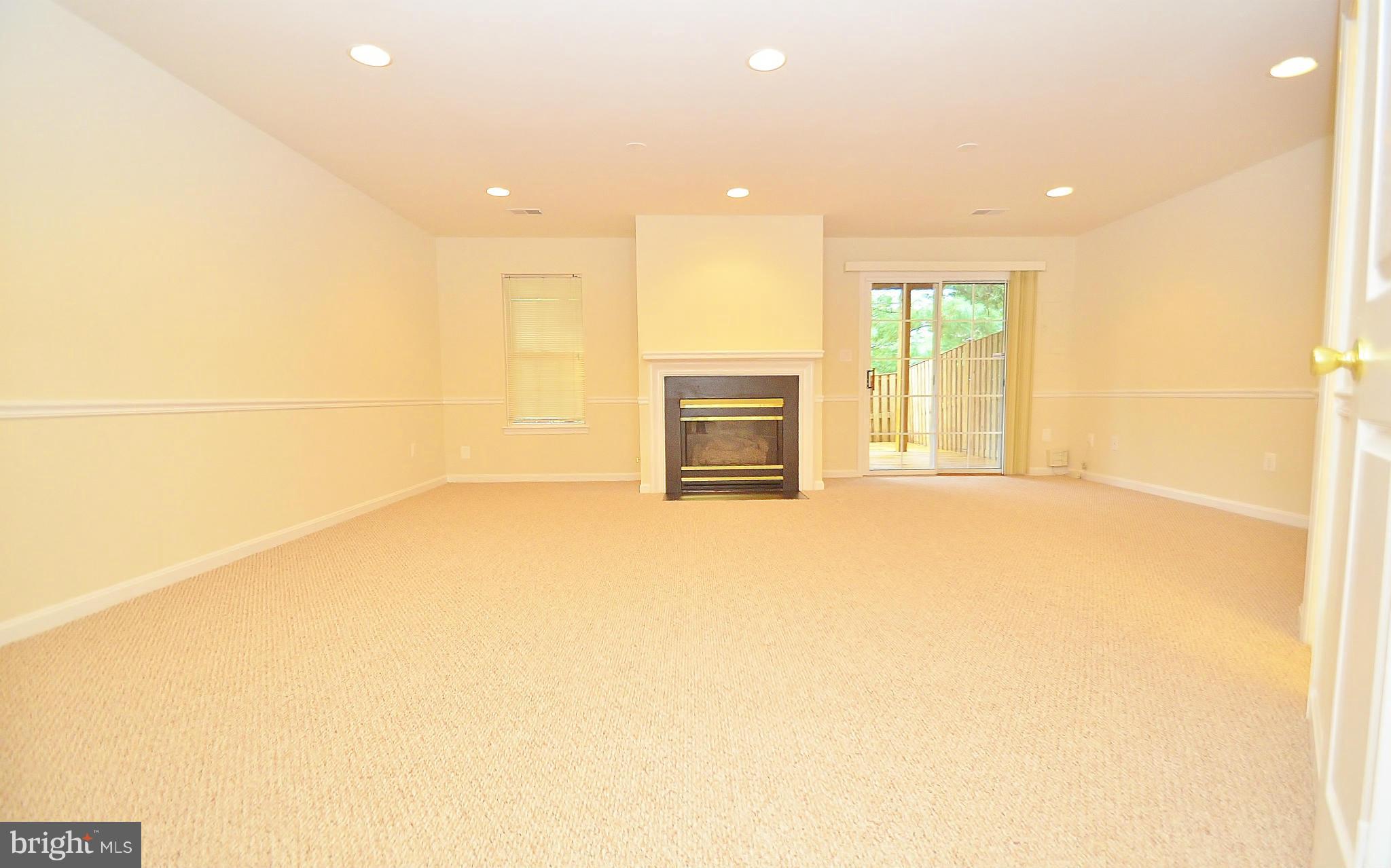 GREAT FALLS CHASE - Residential