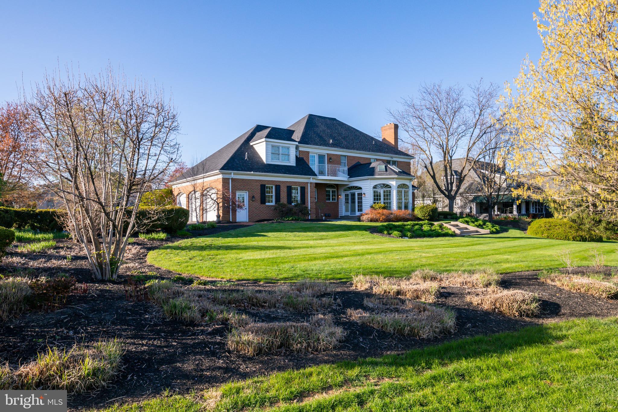 835 BENT CREEK DRIVE