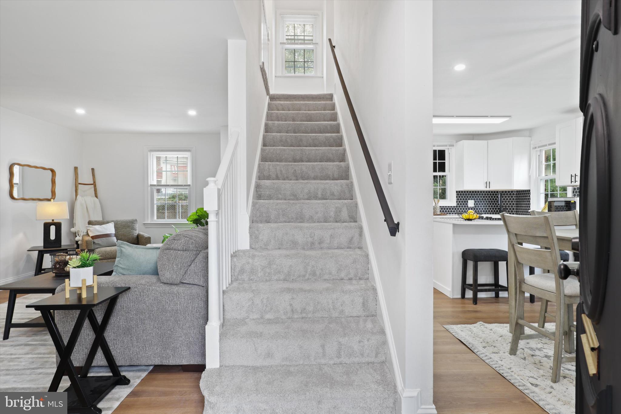 AVONDALE TERRACE - Residential