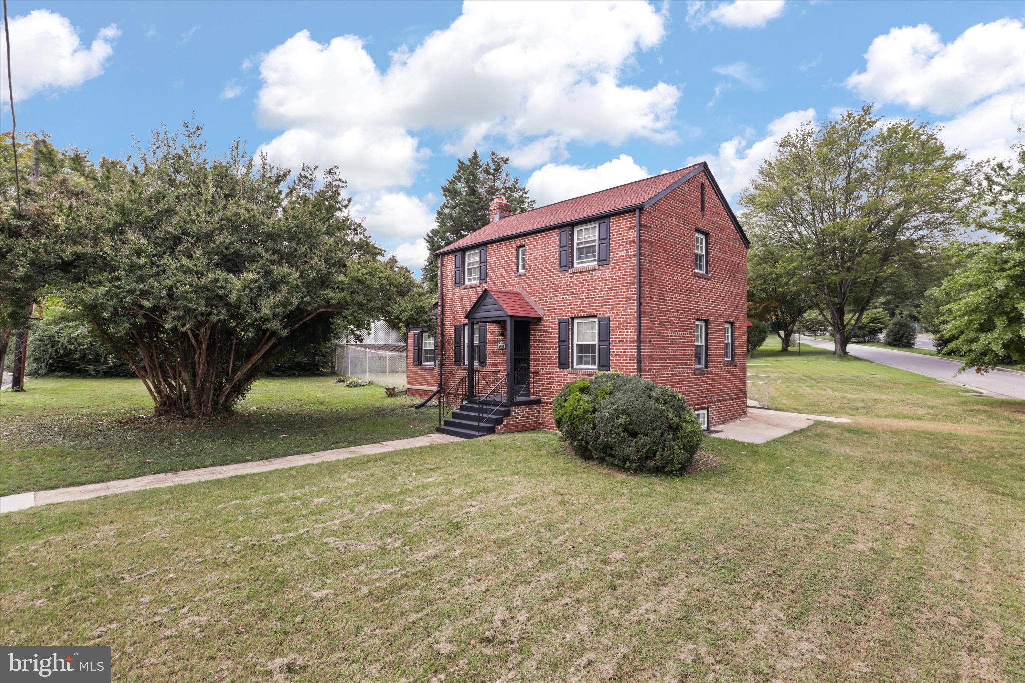 AVONDALE TERRACE - Residential