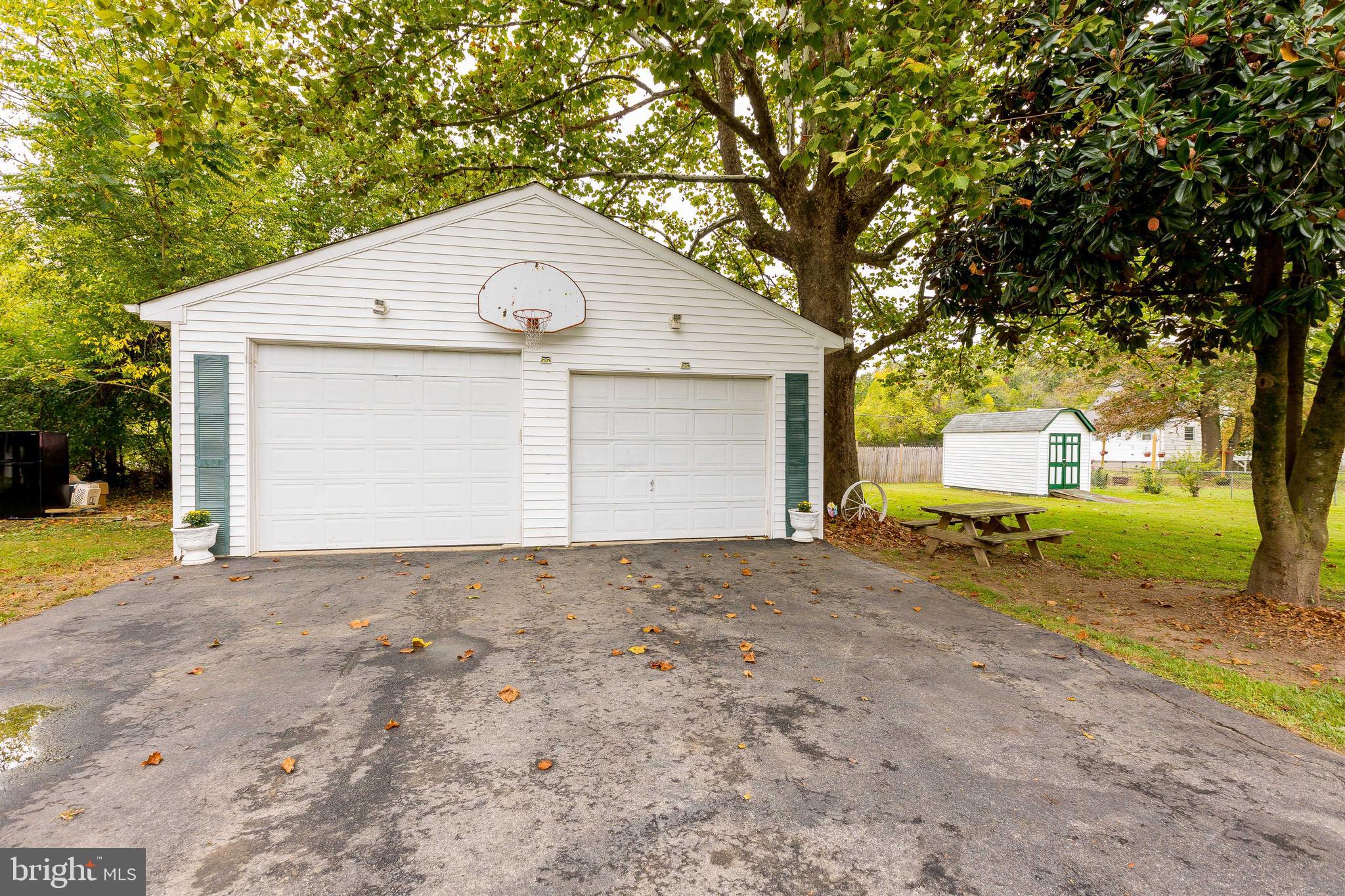 A O DILLE FARM - Residential