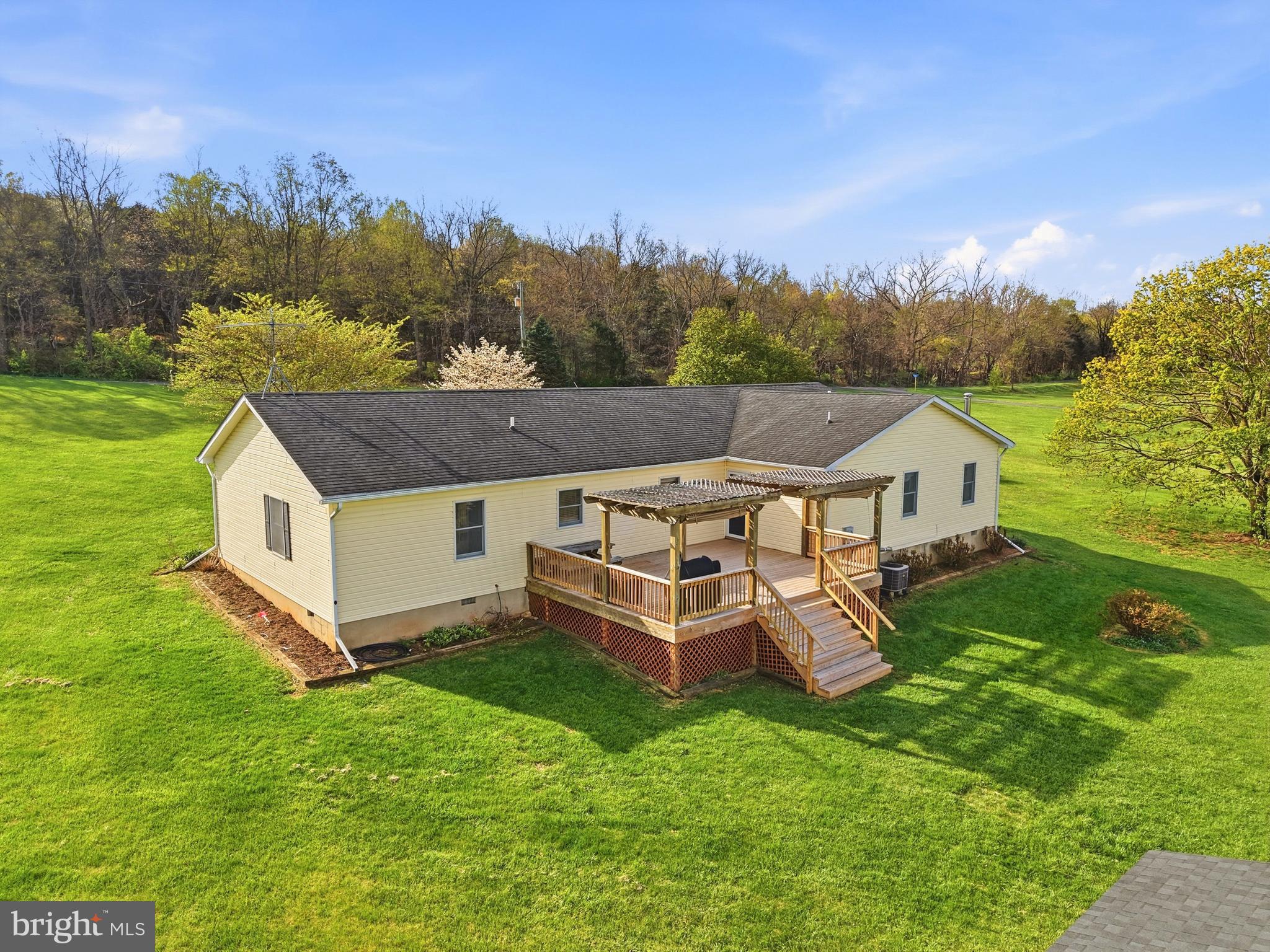 NORTH FORK FARMS - Residential