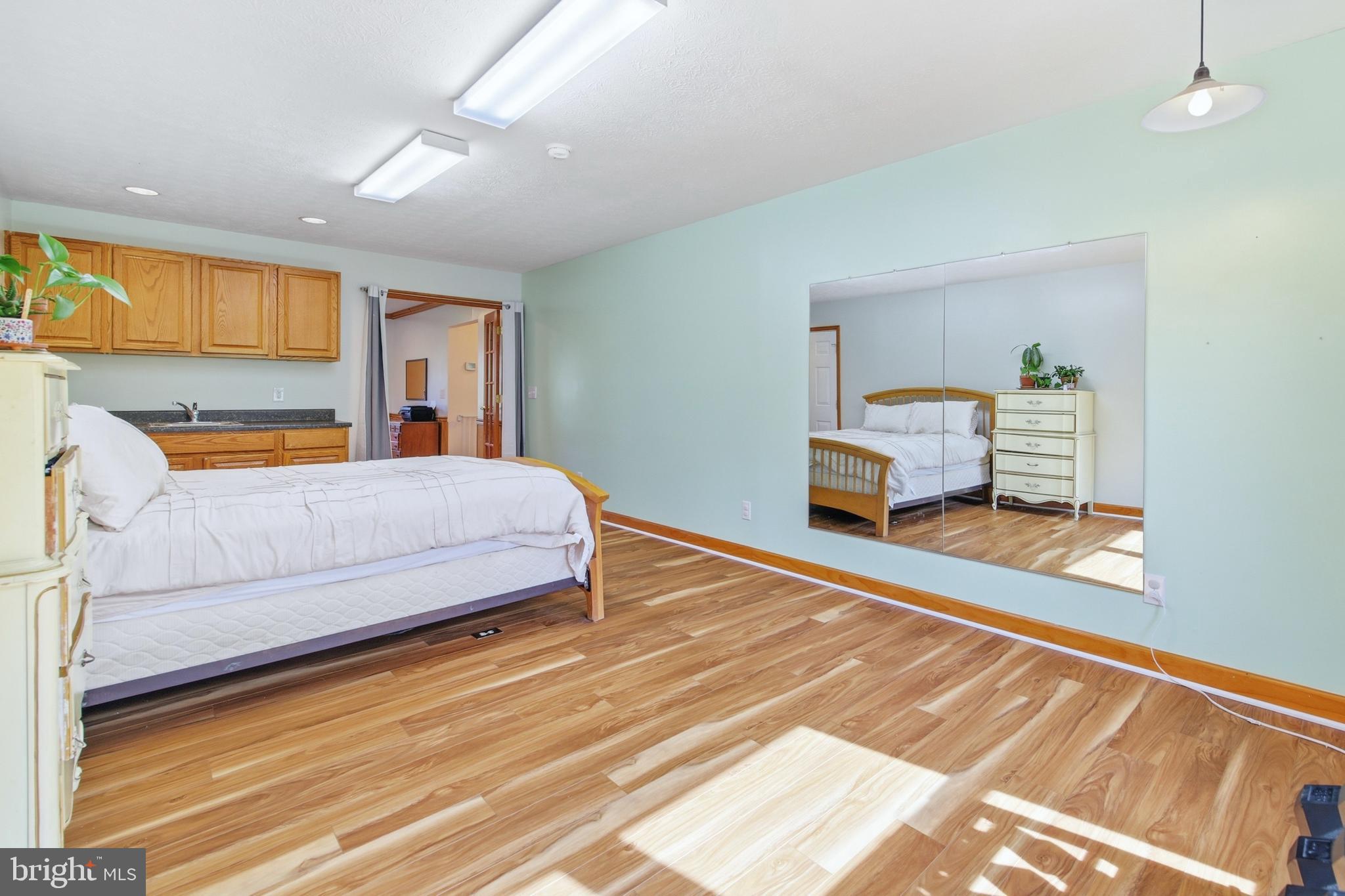 NORTH FORK FARMS - Residential