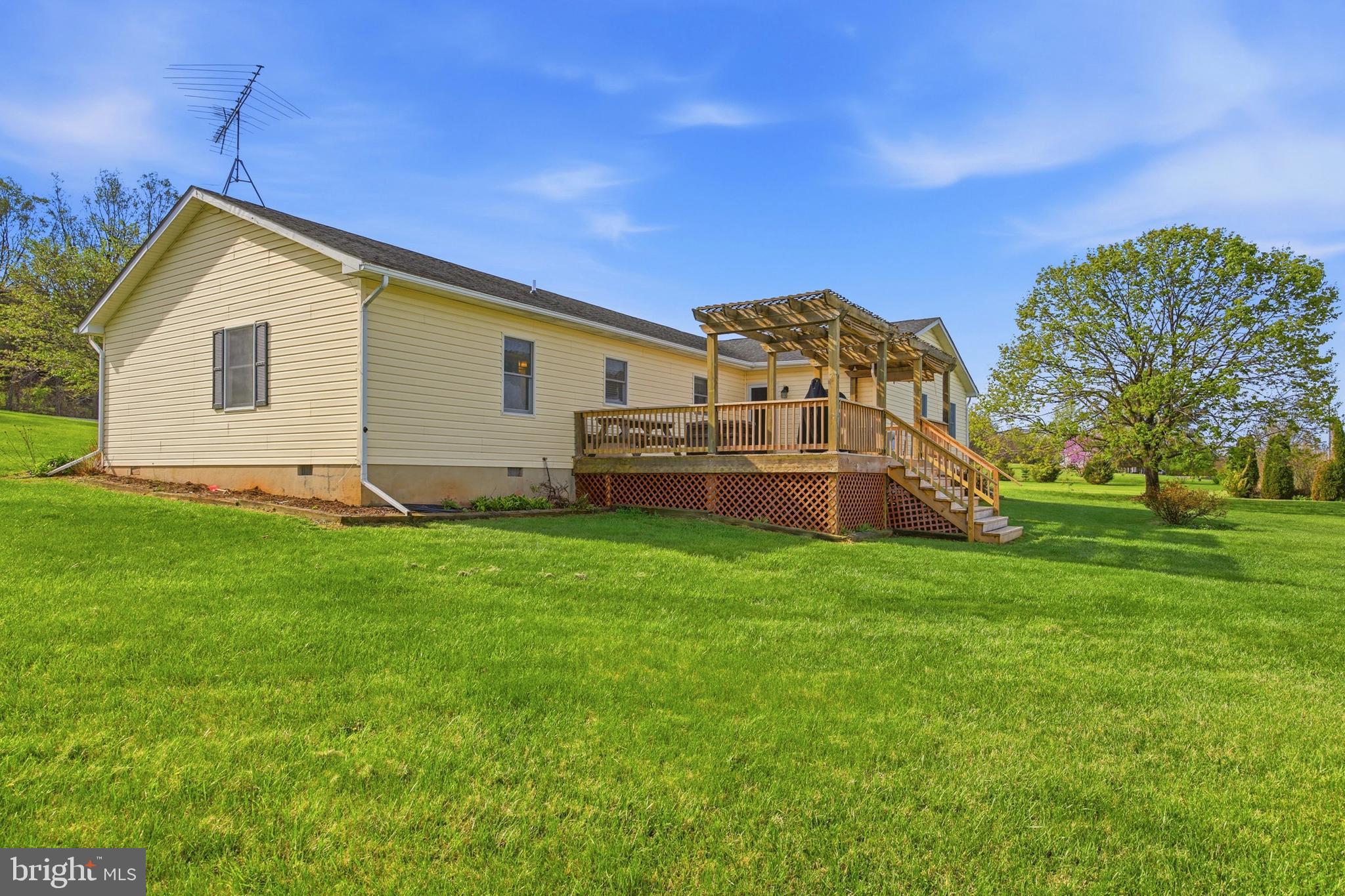 NORTH FORK FARMS - Residential