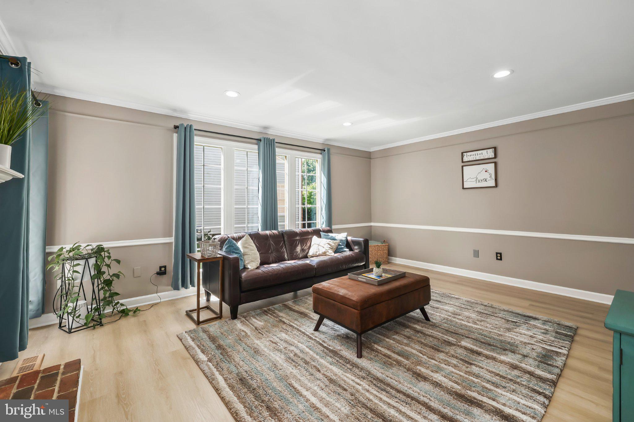 WELLINGTON - Residential