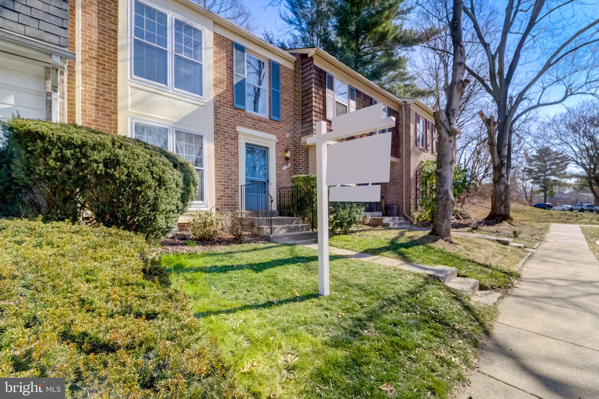 SHADOW OAK - Residential