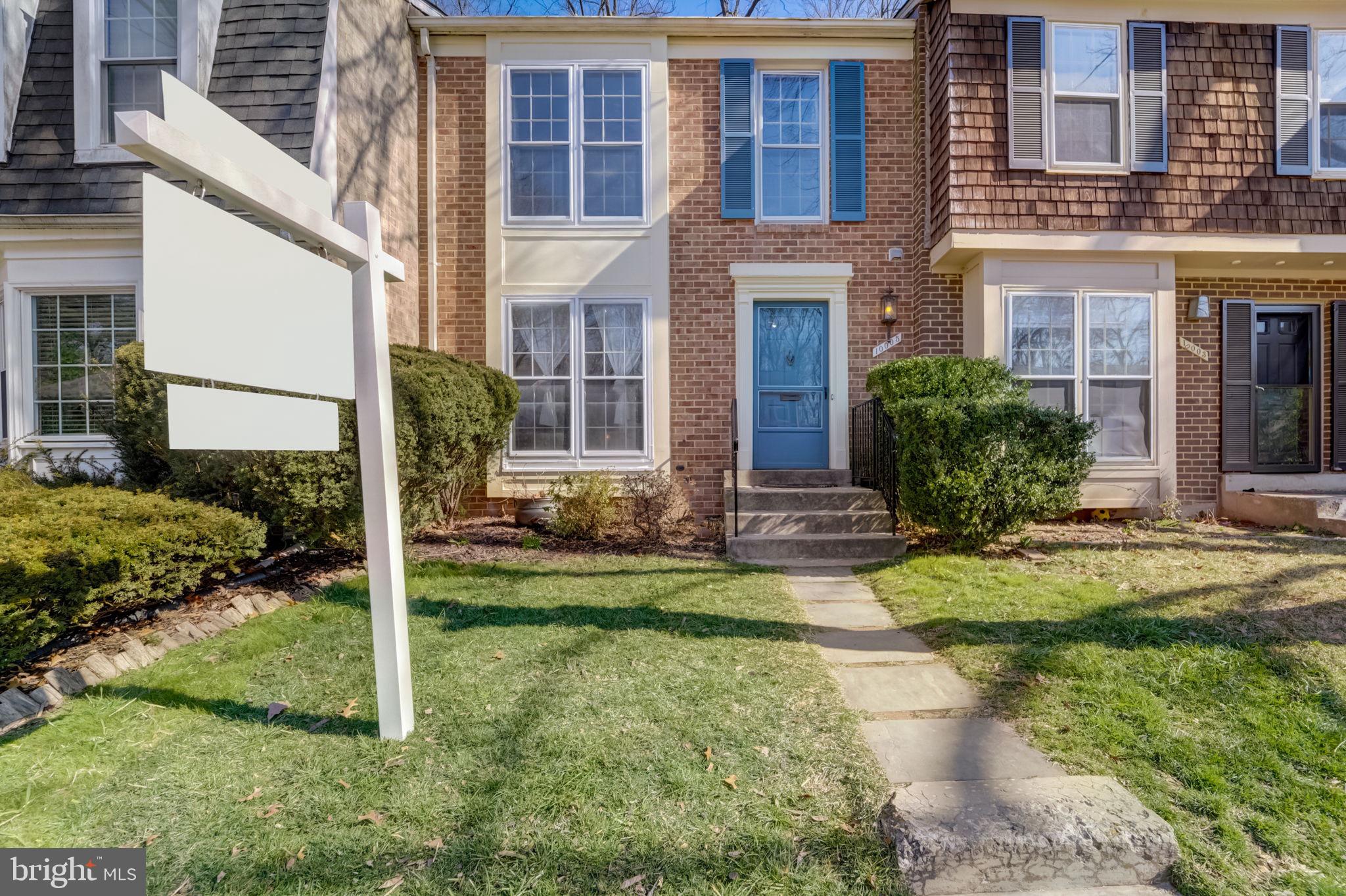 SHADOW OAK - Residential