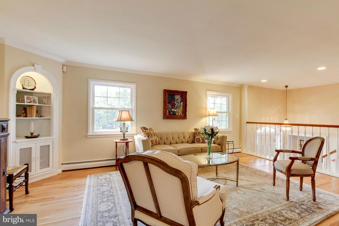 VARSITY PARK - Residential