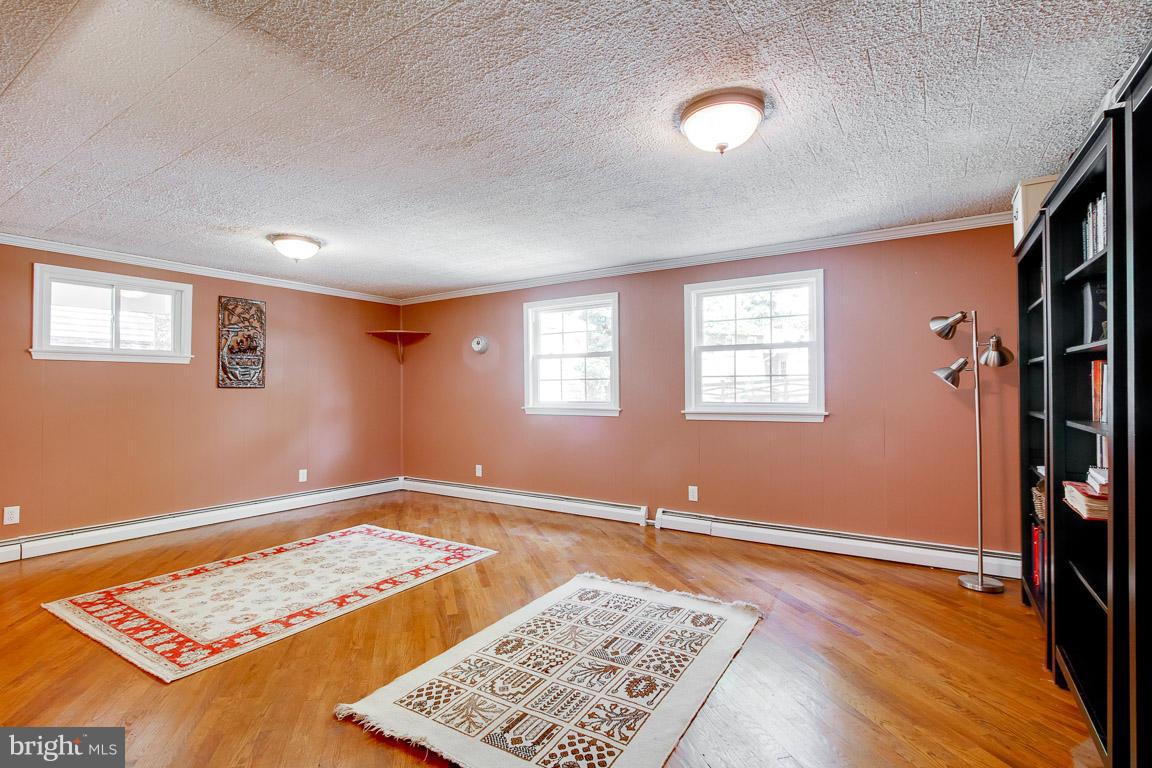 VARSITY PARK - Residential