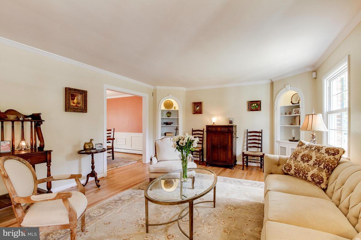 VARSITY PARK - Residential