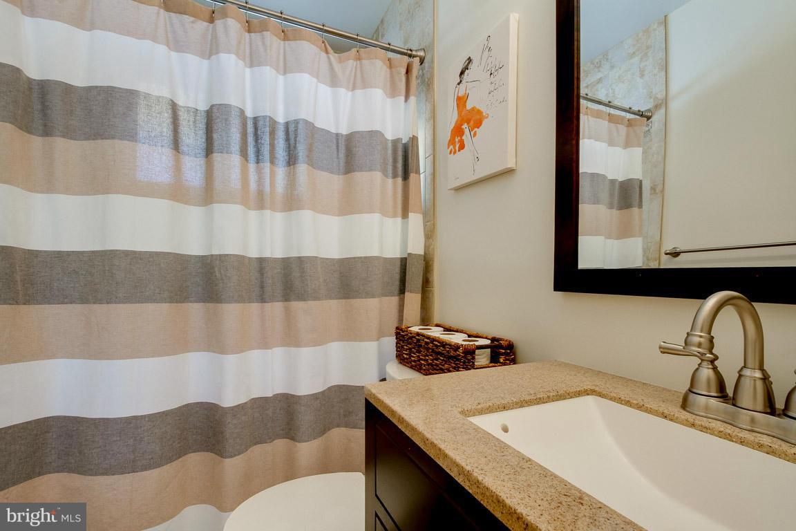 VARSITY PARK - Residential