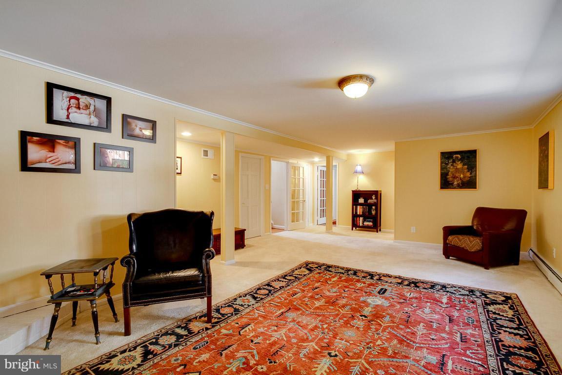 VARSITY PARK - Residential