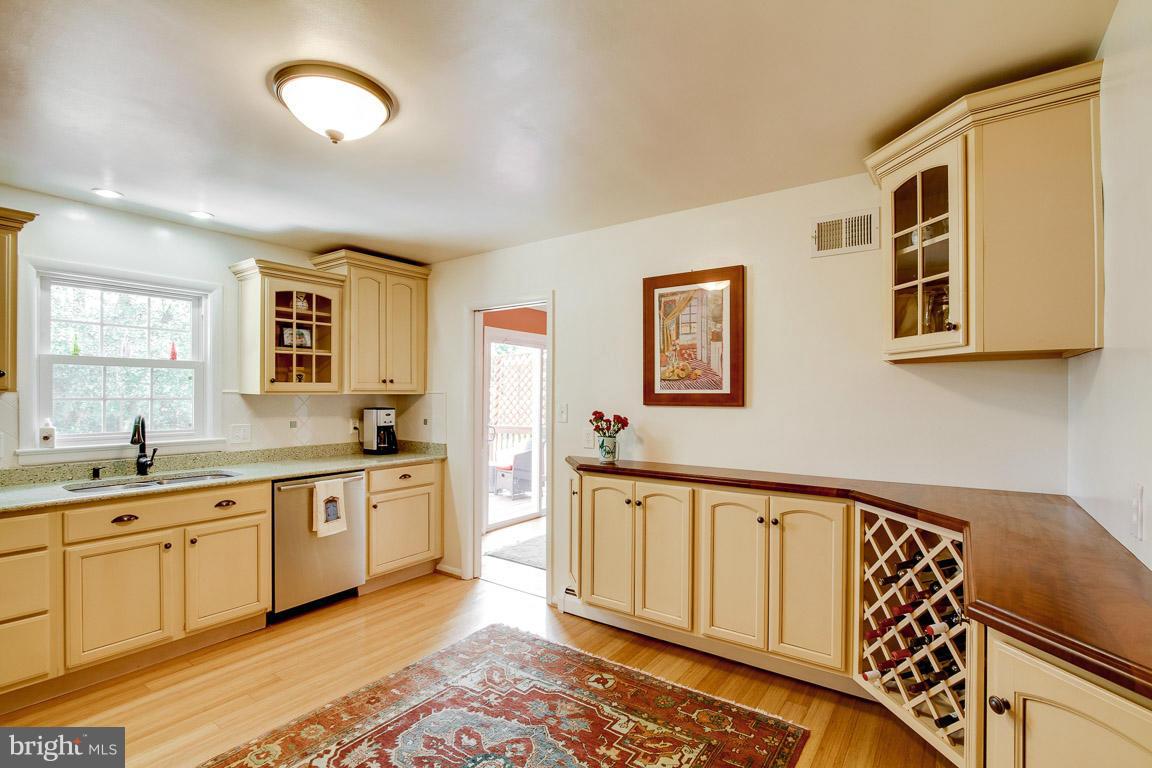 VARSITY PARK - Residential