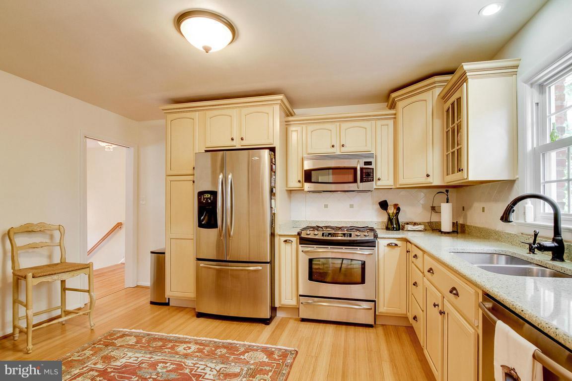 VARSITY PARK - Residential