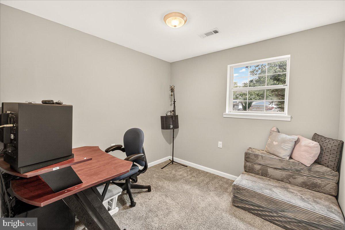 ROBIN MEADOWS - Residential