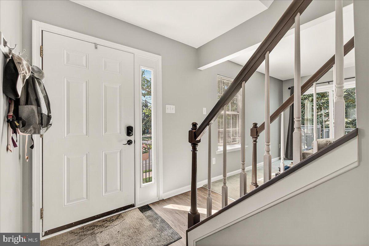 ROBIN MEADOWS - Residential