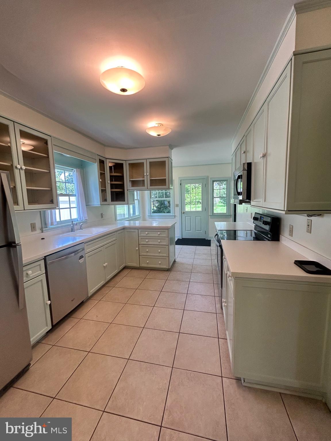 218 W MAIN STREET