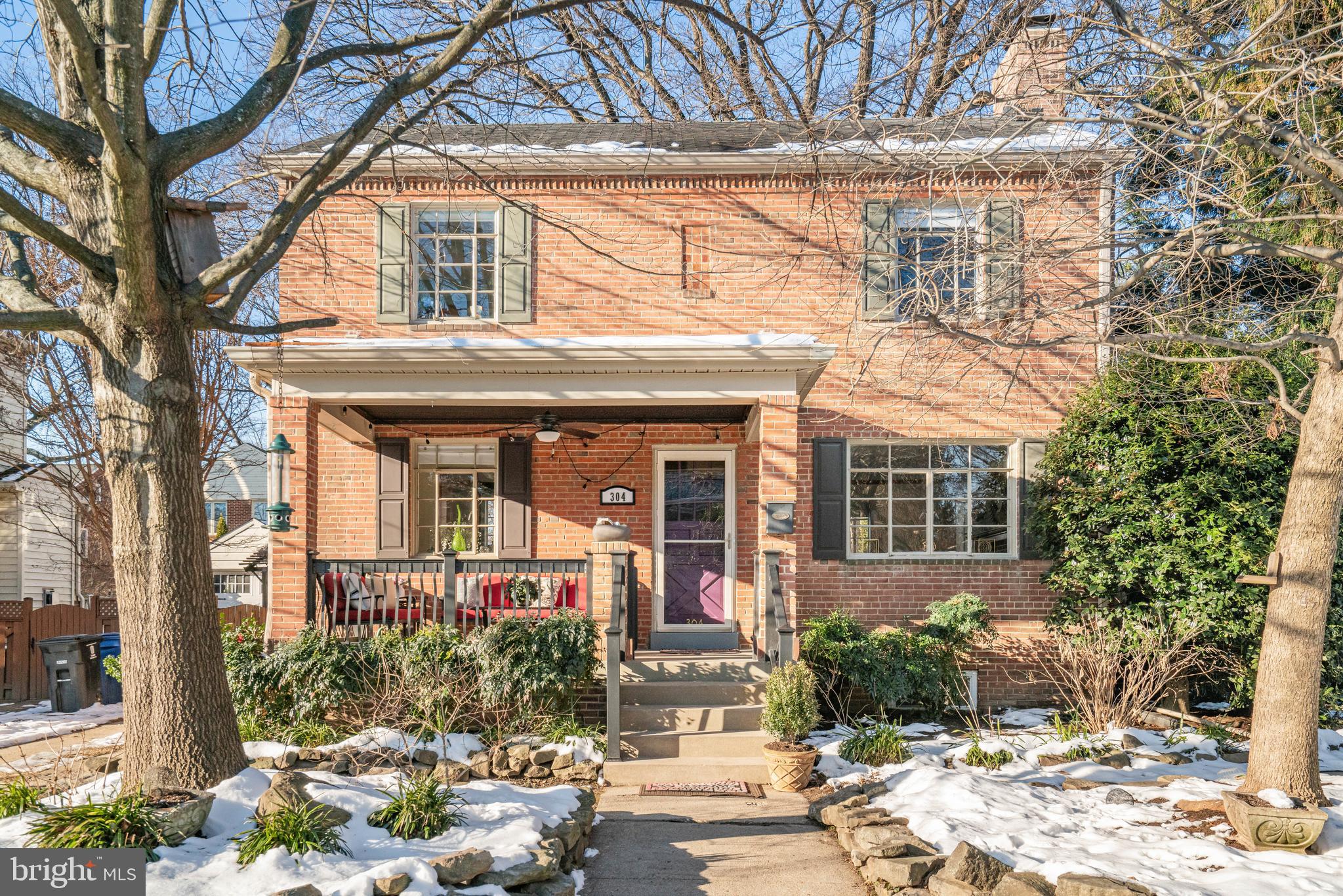 ARLINGTON HEIGHTS - Residential