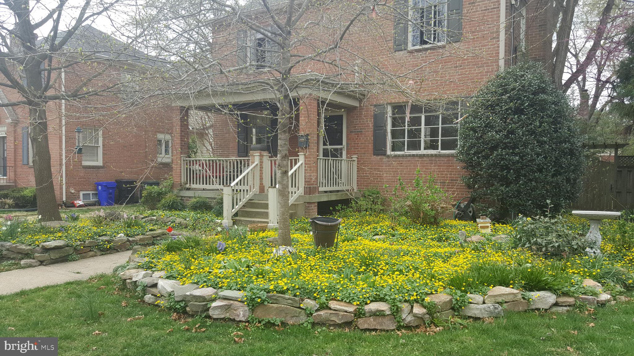 ARLINGTON HEIGHTS - Residential