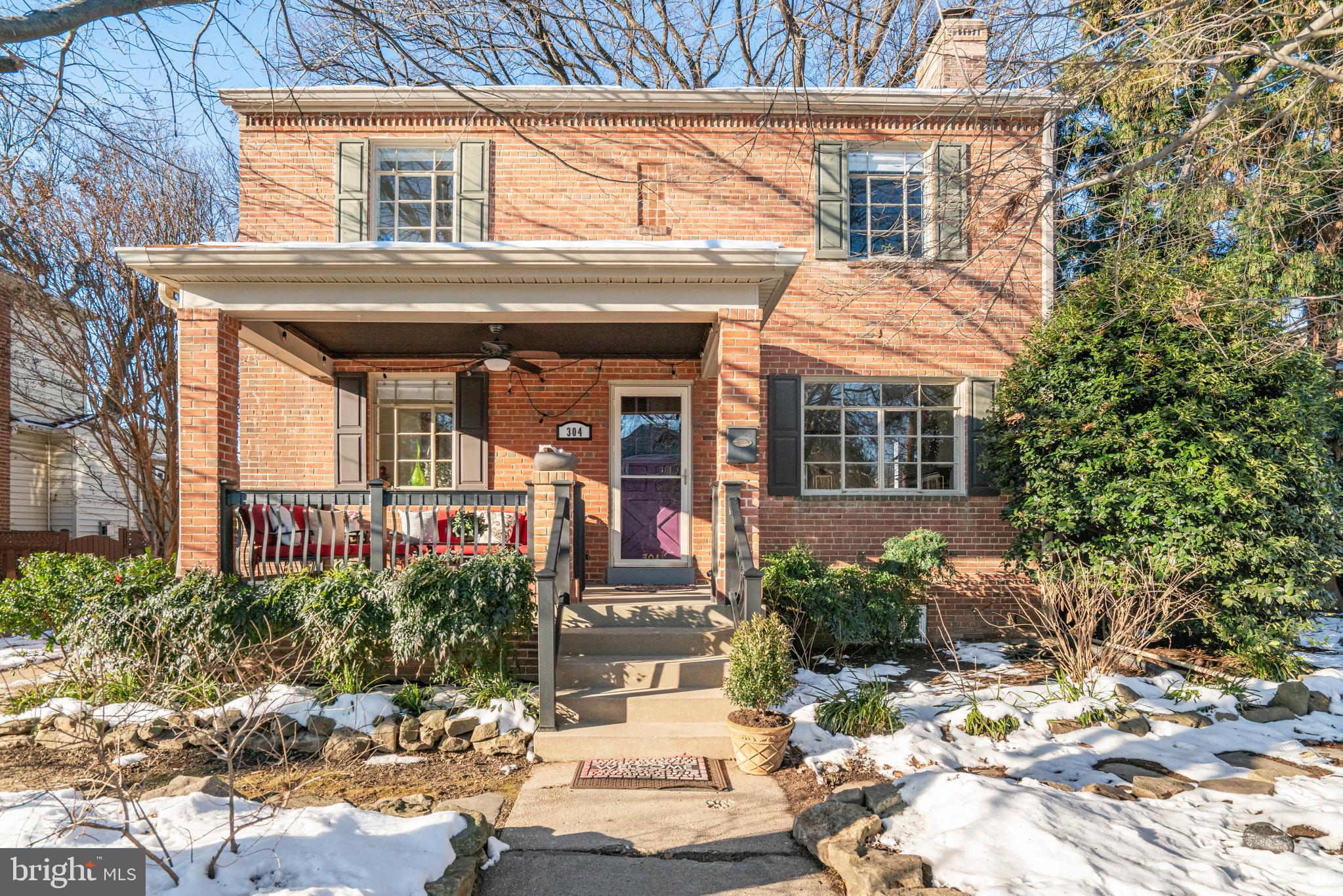 ARLINGTON HEIGHTS - Residential