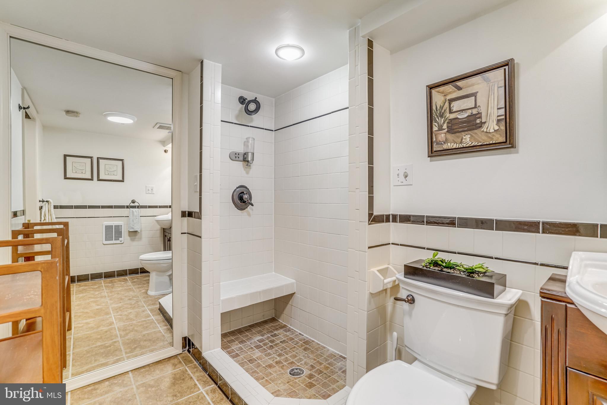 ARLINGTON HEIGHTS - Residential