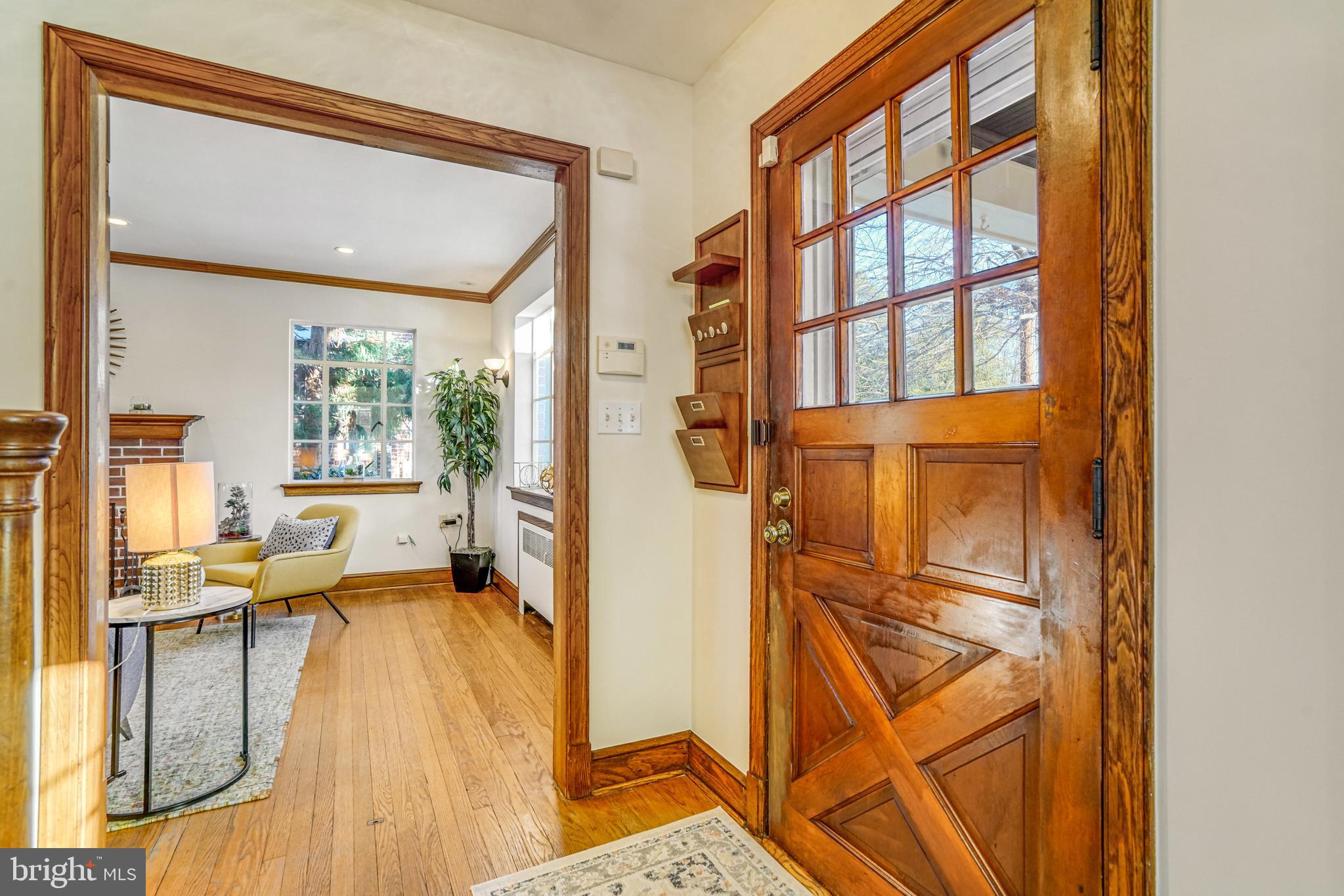 ARLINGTON HEIGHTS - Residential