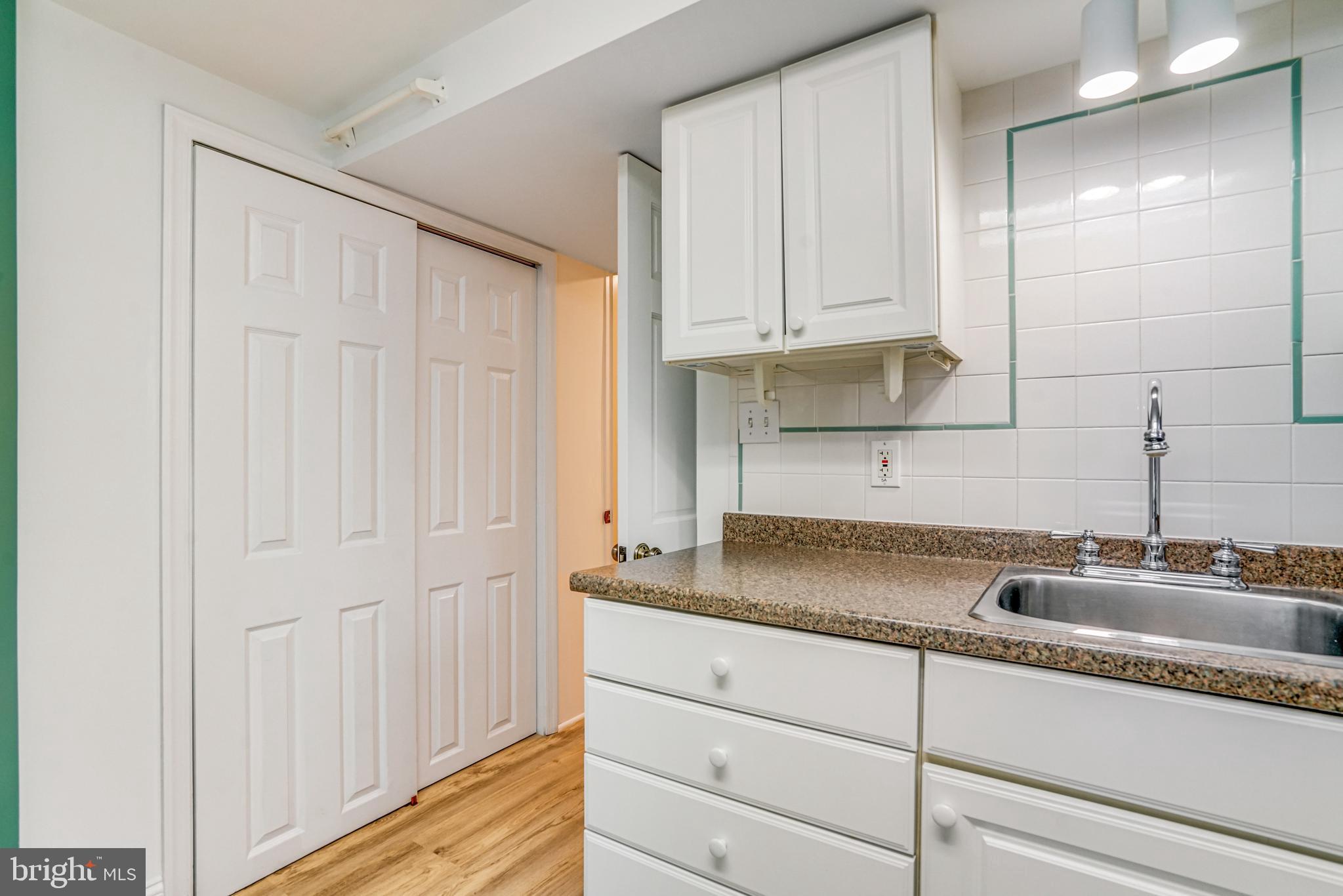 ARLINGTON HEIGHTS - Residential