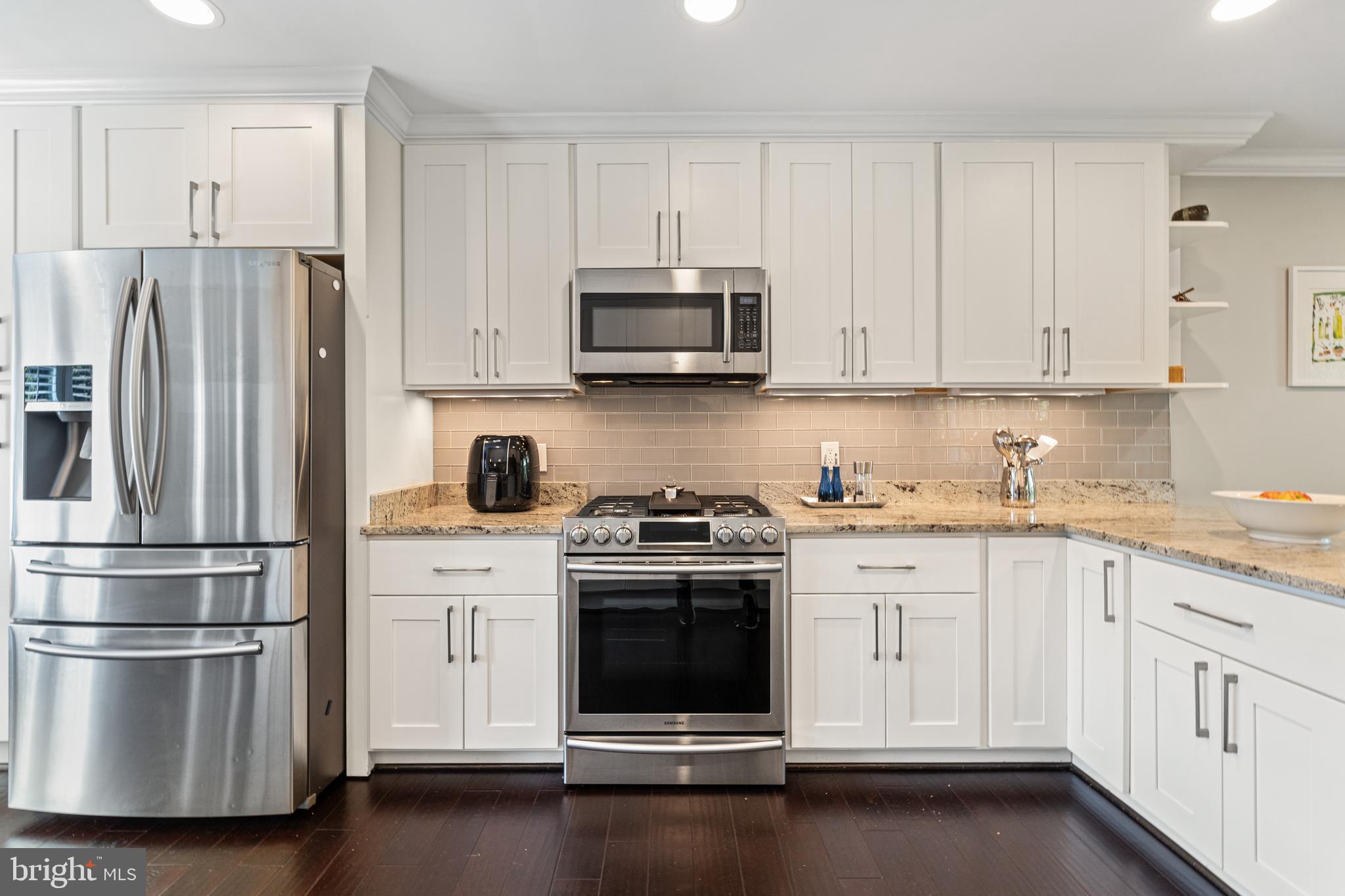 VILLAMAY - Residential