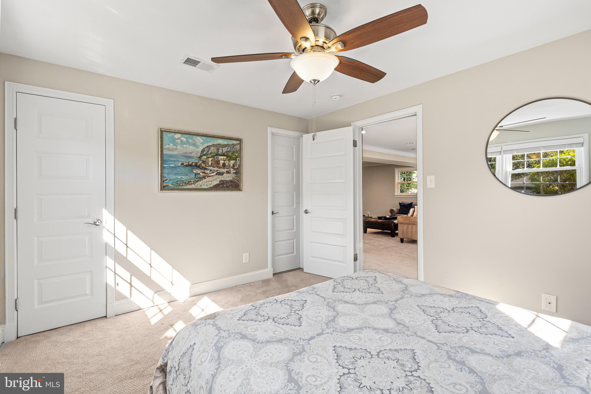 VILLAMAY - Residential