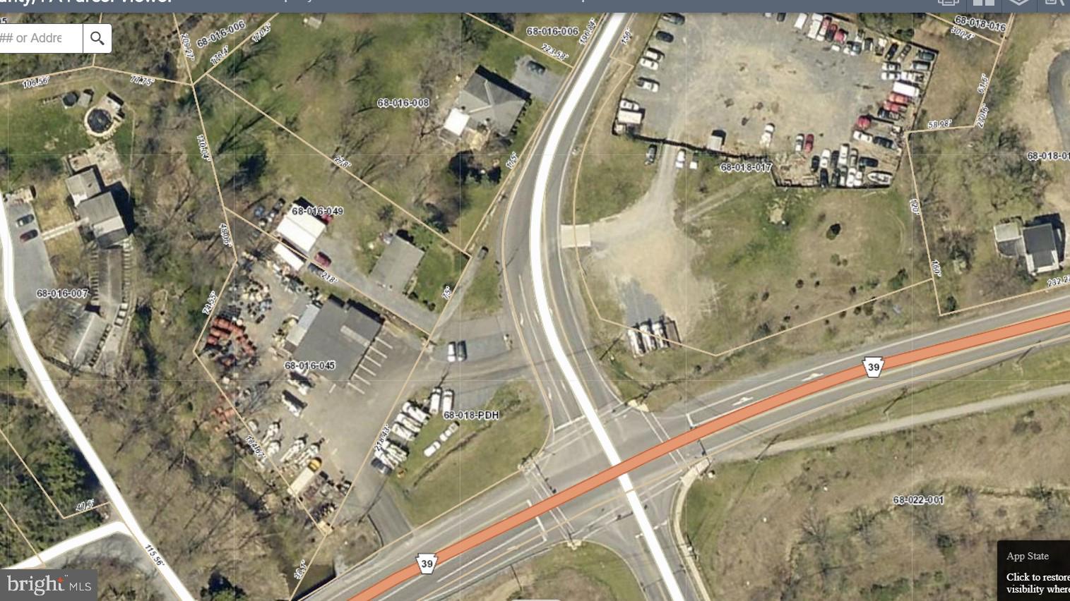 Main image without alt text