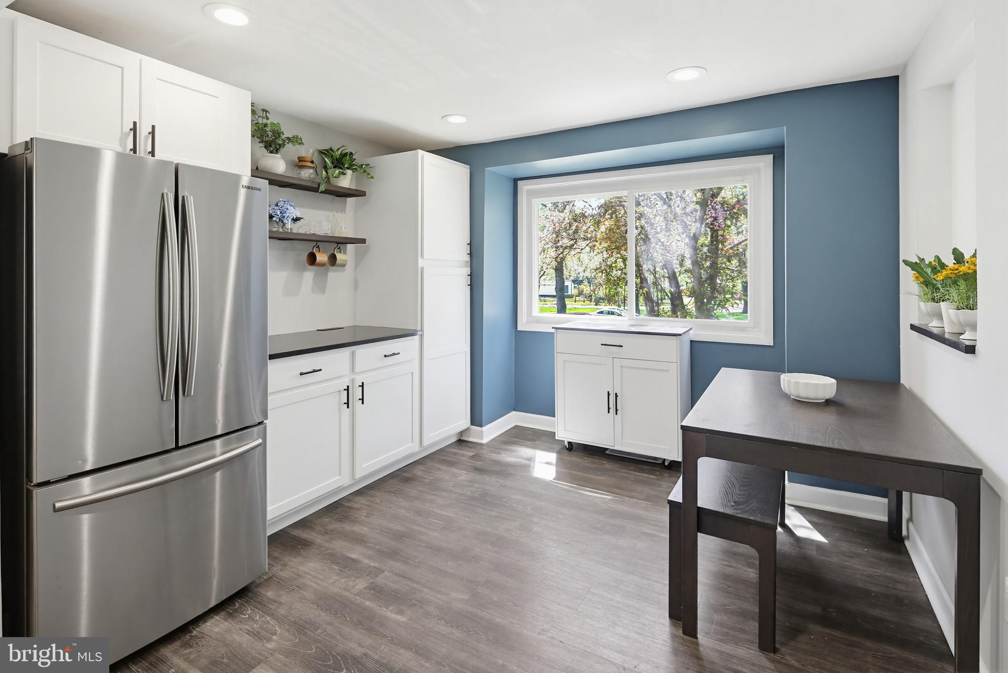 OAKLAND MILLS - Residential