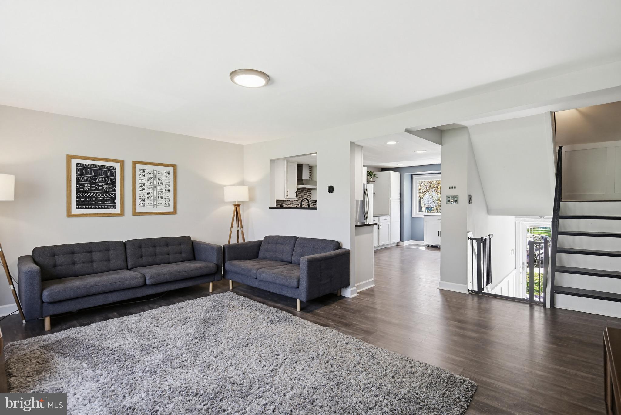 OAKLAND MILLS - Residential