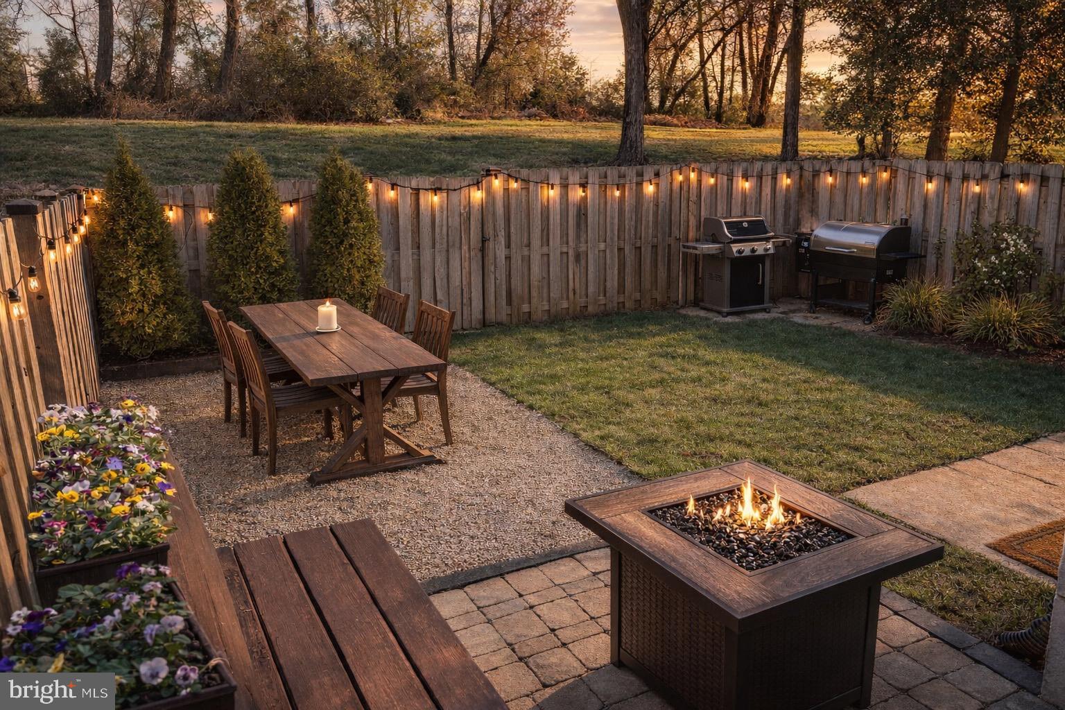 OAKLAND MILLS - Residential