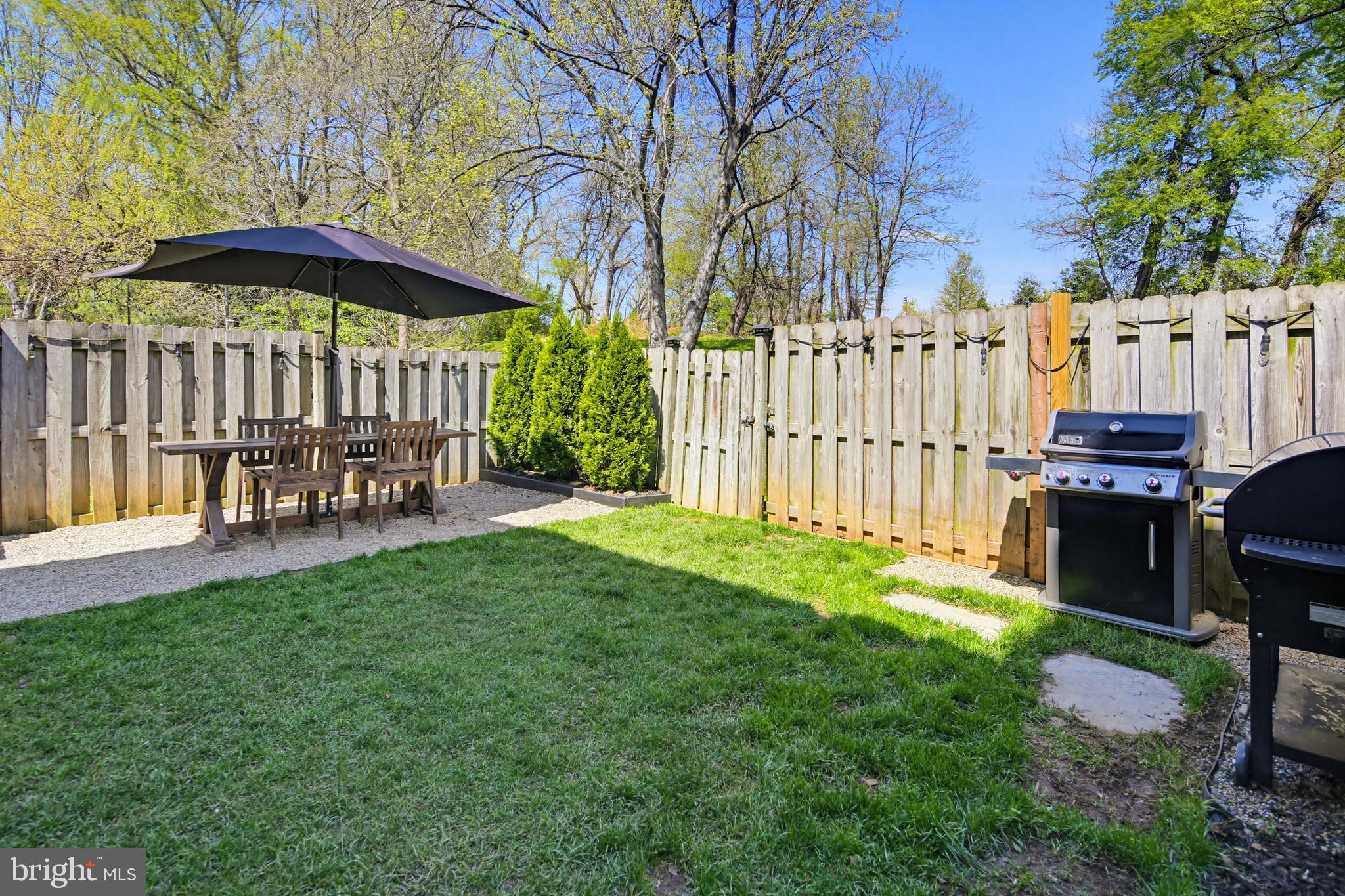 OAKLAND MILLS - Residential