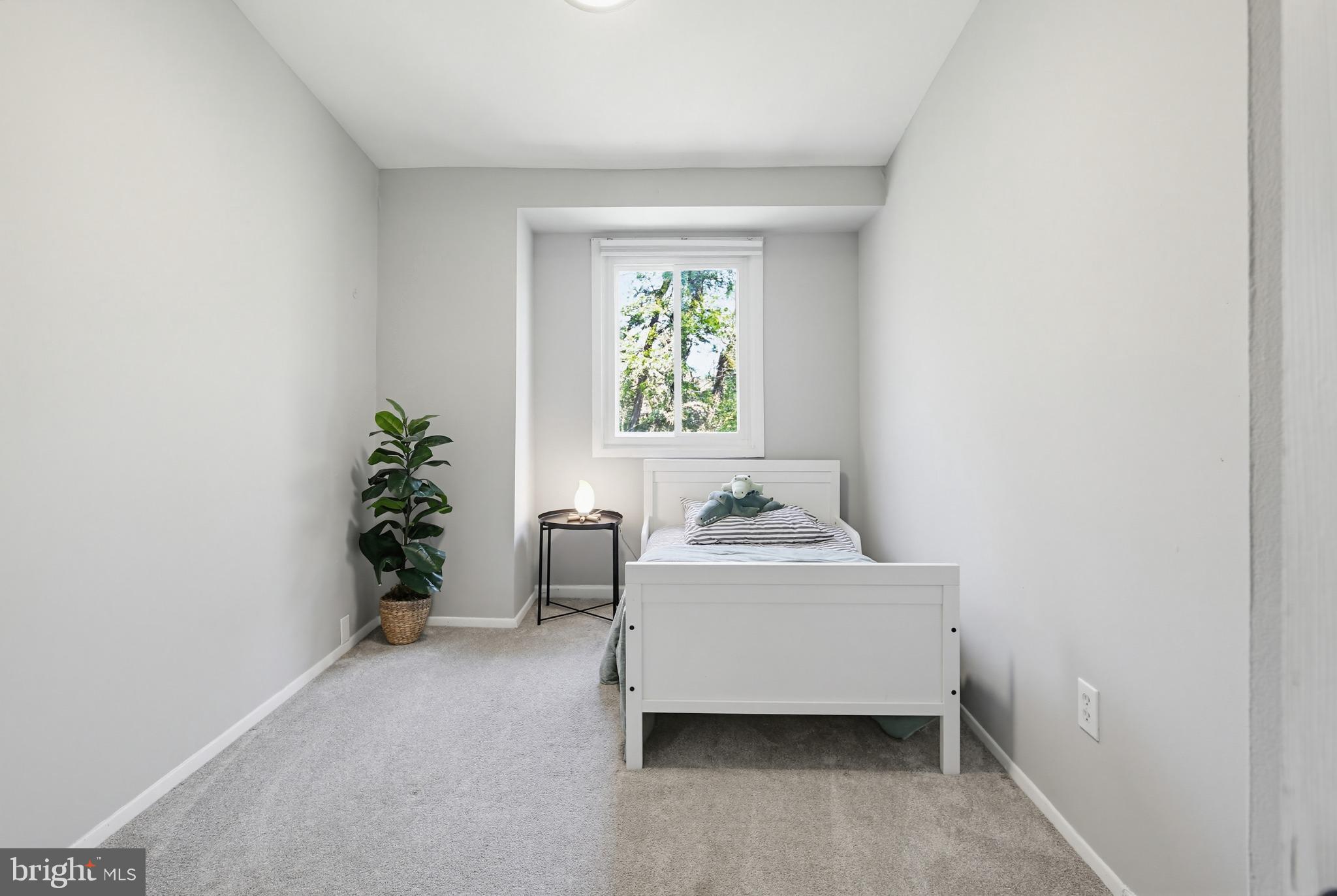 OAKLAND MILLS - Residential