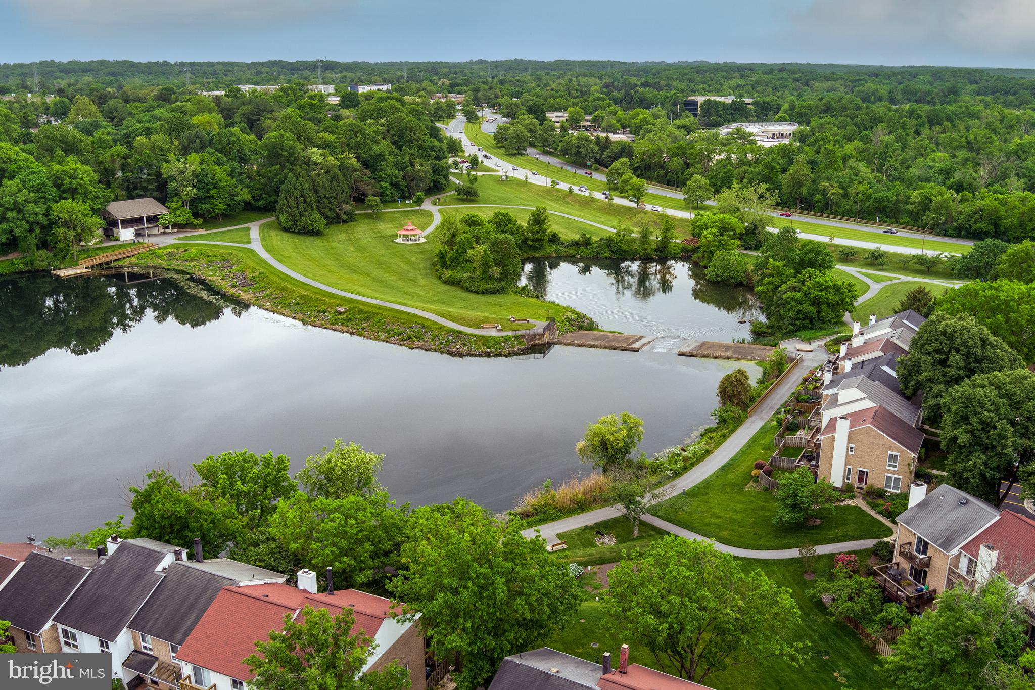 OAKLAND MILLS - Residential
