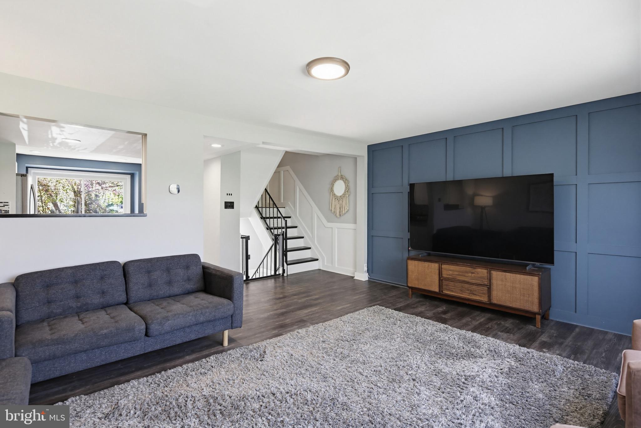 OAKLAND MILLS - Residential