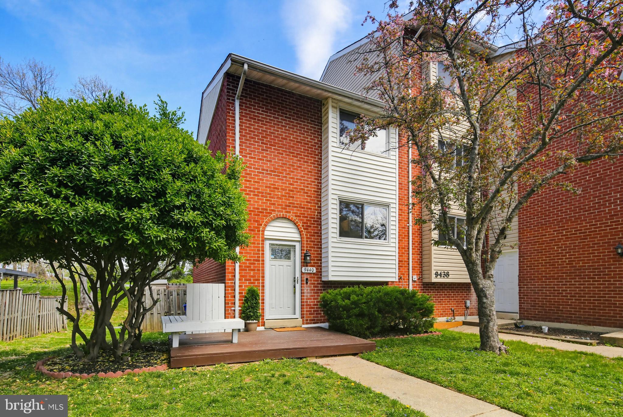 OAKLAND MILLS - Residential