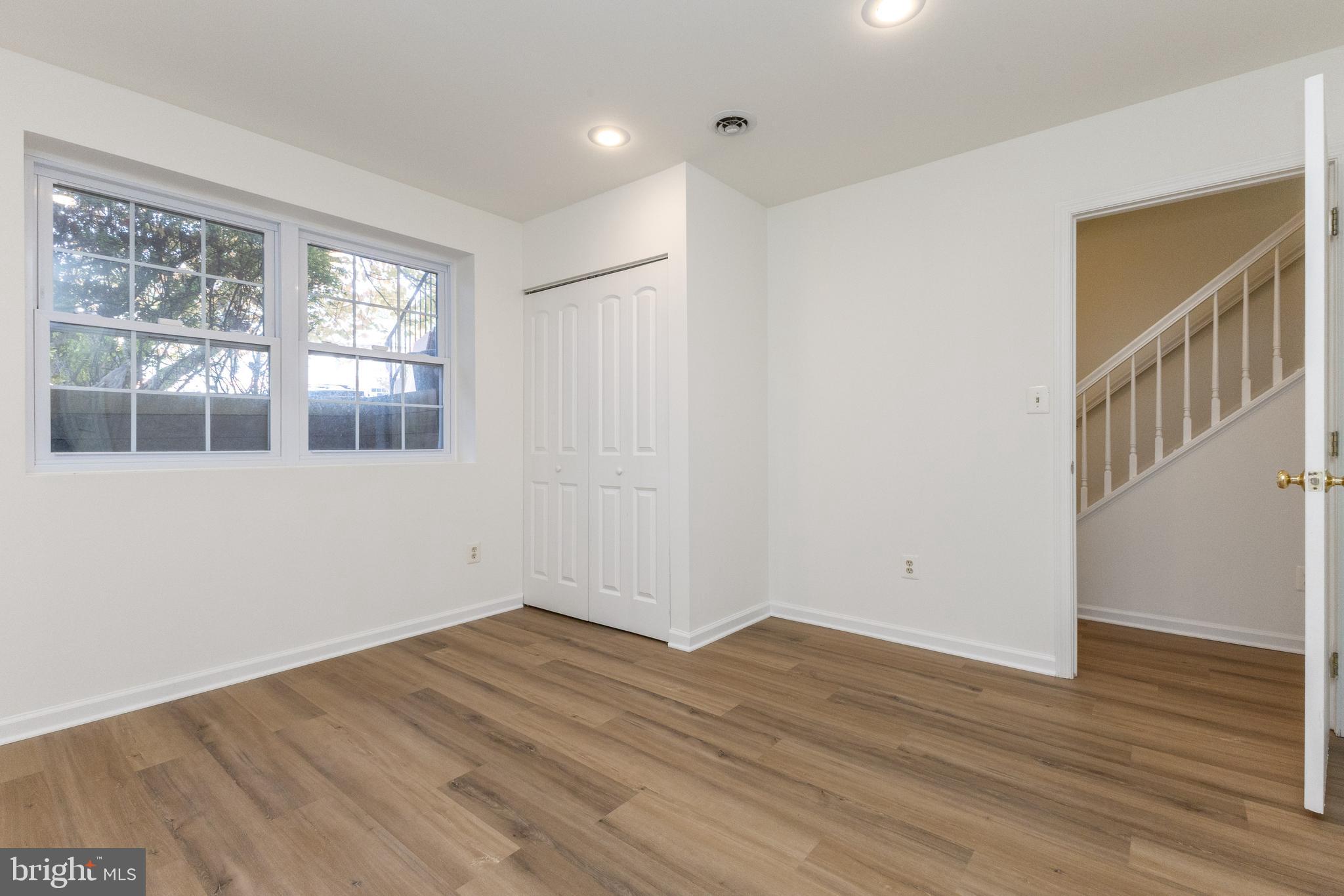 MONTCLAIR MEWS - Residential Lease