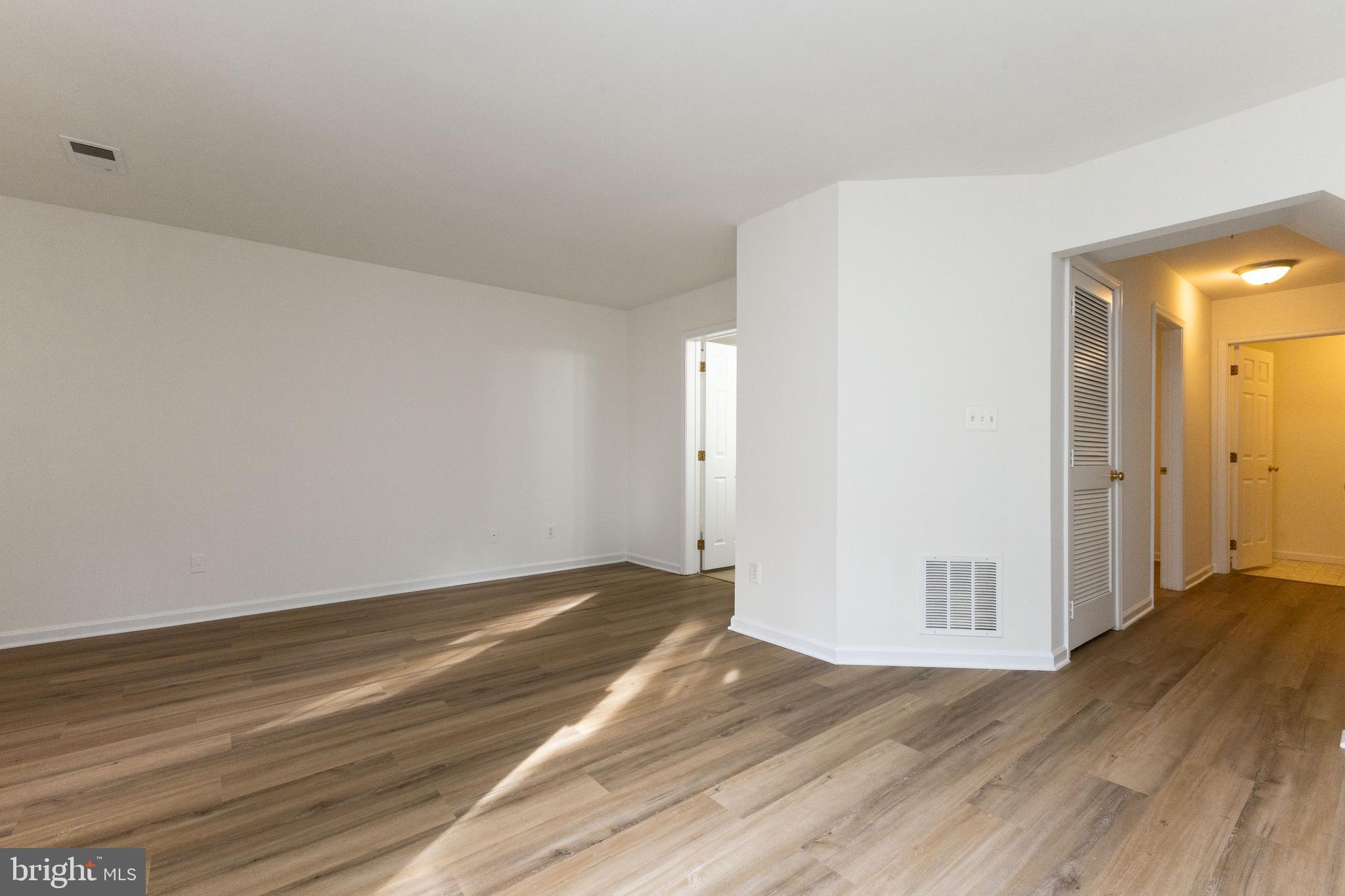 MONTCLAIR MEWS - Residential Lease