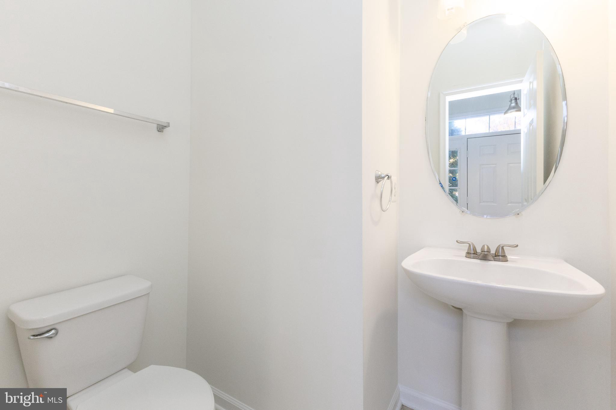 MONTCLAIR MEWS - Residential Lease