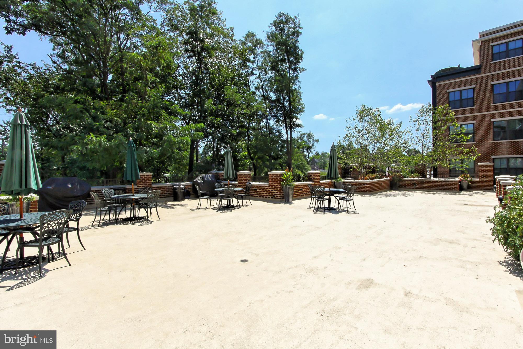 DOMINION HEIGHTS - Residential