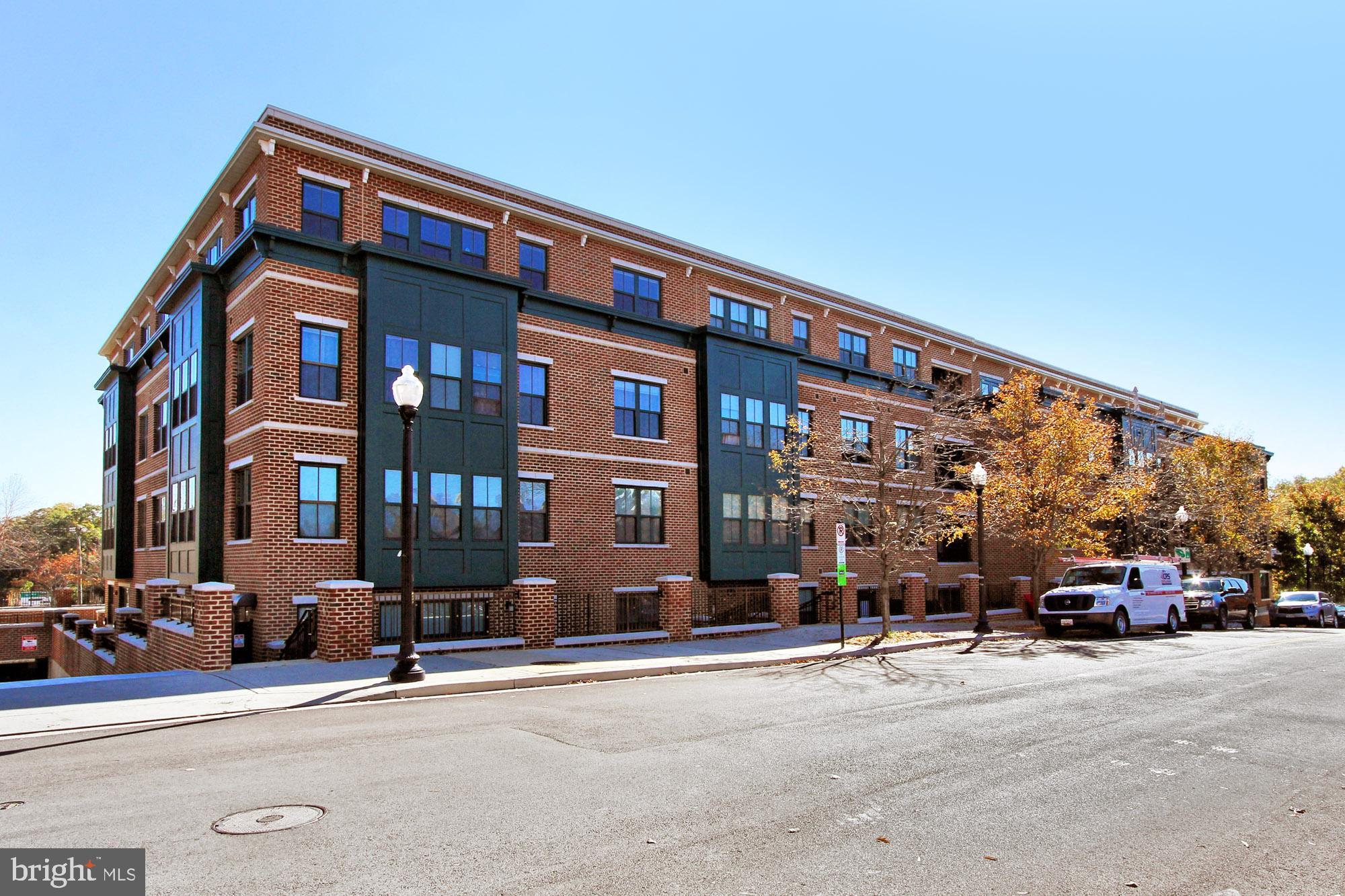 DOMINION HEIGHTS - Residential